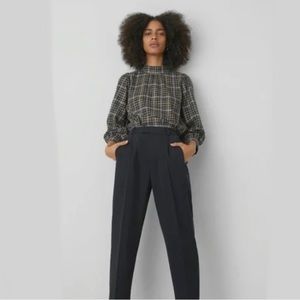 Everlane The Put-Together Pleat Trouser Style Black Pant Size: 4